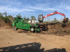 Woodchipper & shredder BANDIT BEAST 1680 |  Waste wood processing | Woodworking machinery | Lift cranes s.r.o.